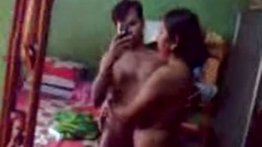 Bangladeshi busty girl leaked mms