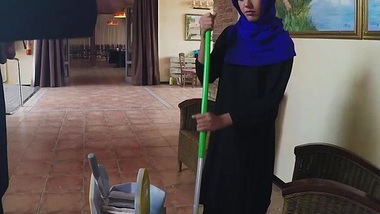 Real Arab Sex And Muslim Woman Gangbang I Was Nervous Praying