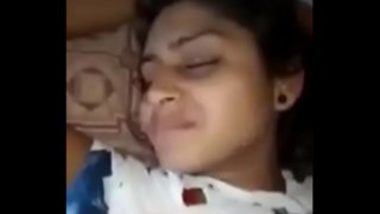 Bhojpuri Teen Exposing Her Big Boobs