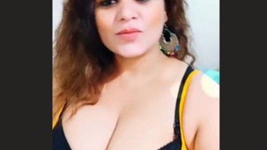 Sapna Bhabi Hot Sexy live