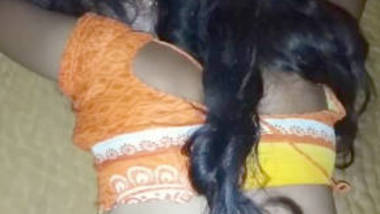 saree and blouse bhabhi ass captured before sex