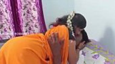 Bhojpuri Indian wife in saree foreplay bf free masala porn