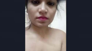 Pakistani Beauty Defiled By White Cock