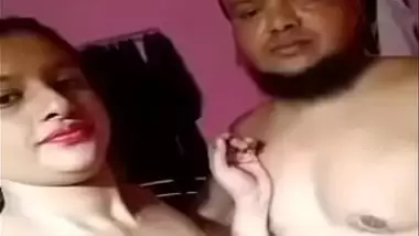 A maulana records a Bangla xxx video with a young girl