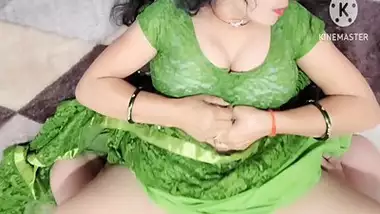 Boudi takes her devar?s dick in the Bangla sex video