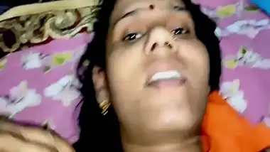 Desi sex of a wife taking her husband?s dick in her asshole