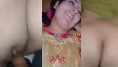 Guy fucks his chubby Dhaka girl in Bangladeshi chuda chudi