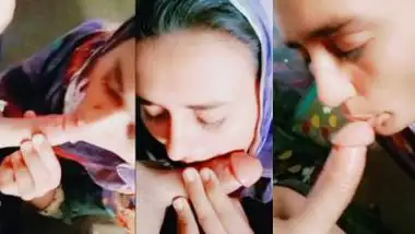 Milf sucks her stepson’s hard dick in Pakistani sex